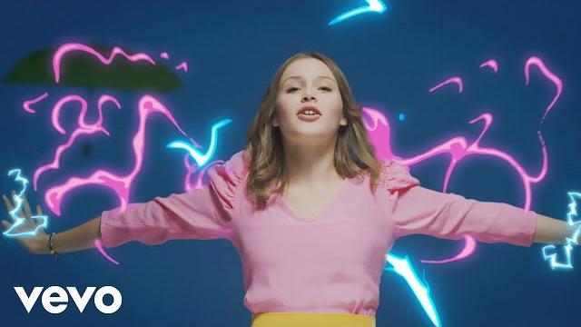 Carla - bim bam toi (clip officiel) Carla - bim bam toi (clip officiel)