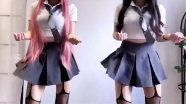 黑丝 纯欲 百褶裙 弹力摇 瑶子 美女舞蹈合集 黑丝 纯欲 百褶裙 弹力摇 瑶子 美女舞蹈合集