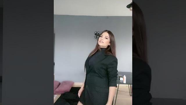 Eda sakiz (yeni ) tiktok videosu Eda sakiz (yeni ) tiktok videosu