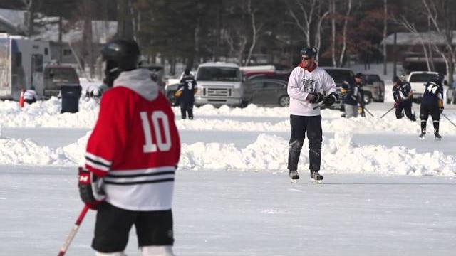 From a child's view, parents find full-ice hockey no fun From a child's view, parents find full-ice hockey no fun