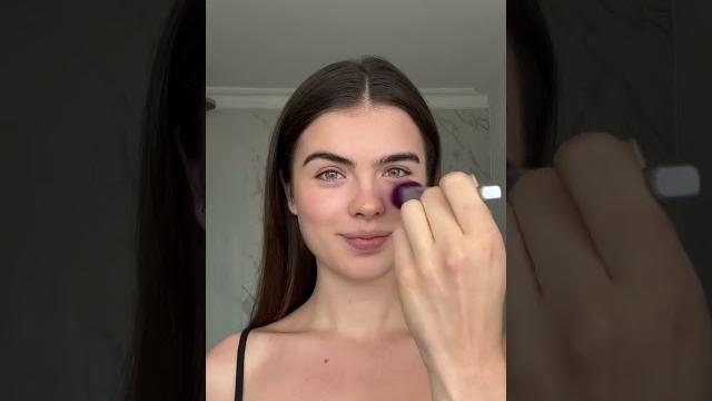 Makeup tutorial for green eyes, @urban decay petite heat is a must for green eyes. #makeup #beauty Makeup tutorial for green eyes, @urban decay petite heat is a must for green eyes. #makeup #beauty