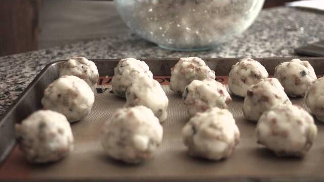 Mashed idaho® potato stuffing balls Mashed idaho® potato stuffing balls