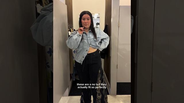 Shopping as a fat girl episode 13: @bungalow #bodyimage #haul #tryon #midsize #plussize #vintage Shopping as a fat girl episode 13: @bungalow #bodyimage #haul #tryon #midsize #plussize #vintage