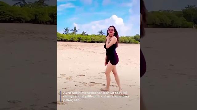 Aura kasih lebih selektif dalam hal pekerjaan demi anak Aura kasih lebih selektif dalam hal pekerjaan demi anak