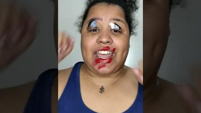 Quem é essa menina de vermelho? ️ Quem é essa menina de vermelho? ️