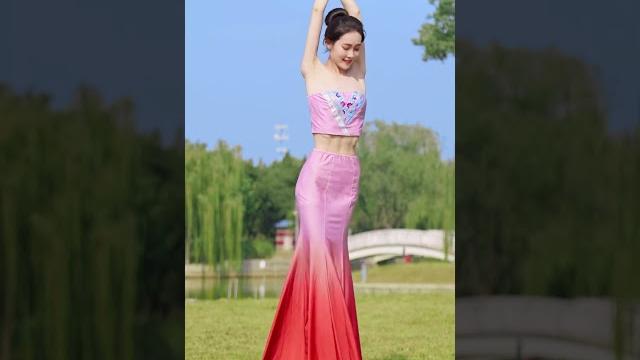 #中国古典舞 彩云之南-春雨 #傣族舞 chinese classical dance #classicaldance #chineseclassicaldance #古典舞 #国风 #舞蹈 #中国古典舞 彩云之南-春雨 #傣族舞 chinese classical dance #classicaldance #chineseclassicaldance #古典舞 #国风 #舞蹈