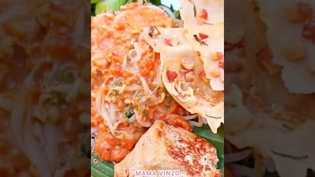 Nasi pecel khas madiun - indonesian street food #shorts #makan #makanan #kuliner #kakilima Nasi pecel khas madiun - indonesian street food #shorts #makan #makanan #kuliner #kakilima