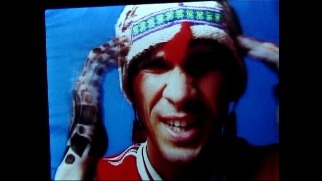 Manu chao – bongo bong / je ne t'aime plus (official music video) Manu chao – bongo bong / je ne t'aime plus (official music video)