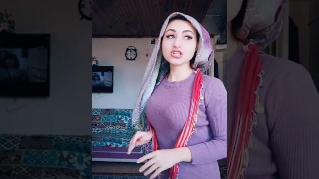 Ayvaları da güzel türbanlı Ayvaları da güzel türbanlı