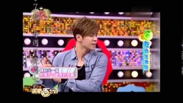 小豬講小霜壞話 小霜憤怒離場xd 小豬講小霜壞話 小霜憤怒離場xd
