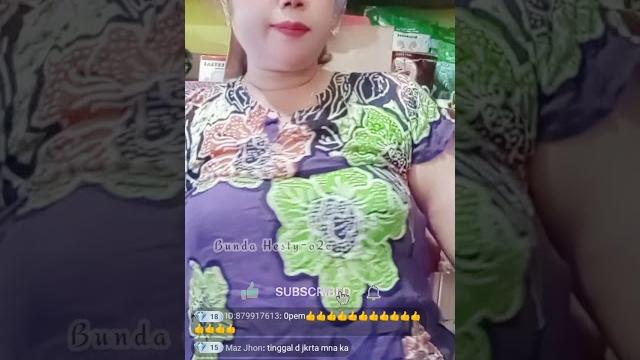 Bigo live hot terbaru‼️bu lurah cantik pake daster tipis spill paha mulus nya sambil duduk santai Bigo live hot terbaru‼️bu lurah cantik pake daster tipis spill paha mulus nya sambil duduk santai