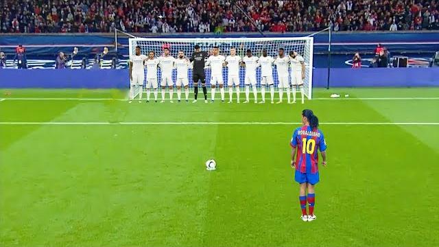 Unforgettable moments of ronaldinho gaucho Unforgettable moments of ronaldinho gaucho