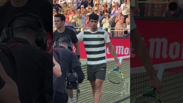 Alcaraz survives epic at queen's Alcaraz survives epic at queen's
