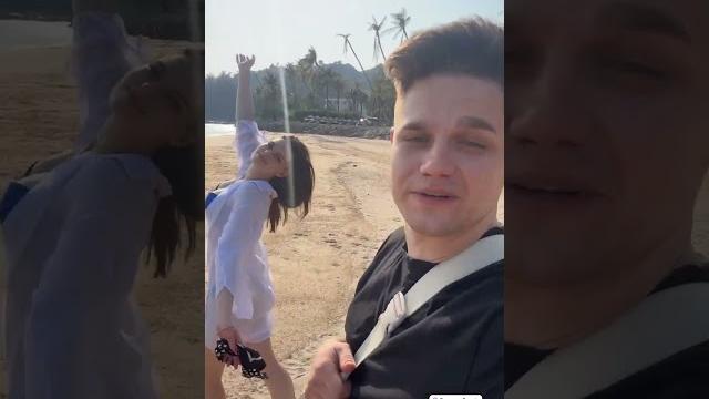 Лиана гриба на отдыхе с мужем Лиана гриба на отдыхе с мужем