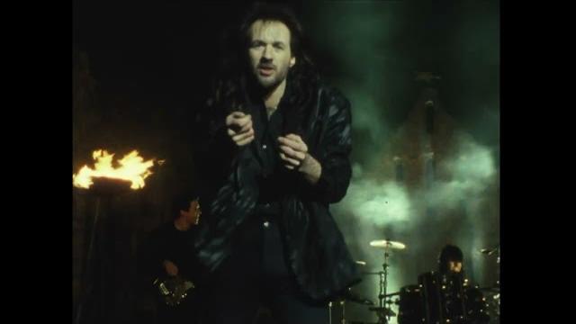 Black sabbath – headless cross (official hd video) Black sabbath – headless cross (official hd video)