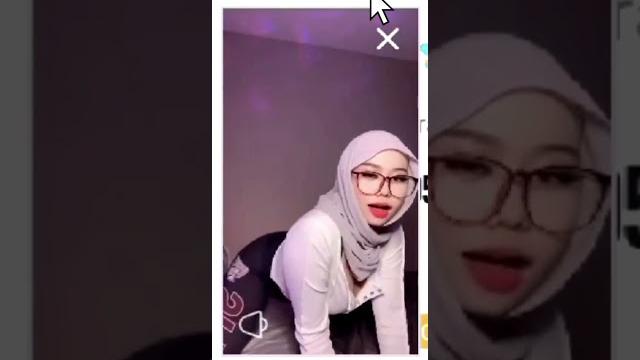 Awek tudung goyang doggy style Awek tudung goyang doggy style