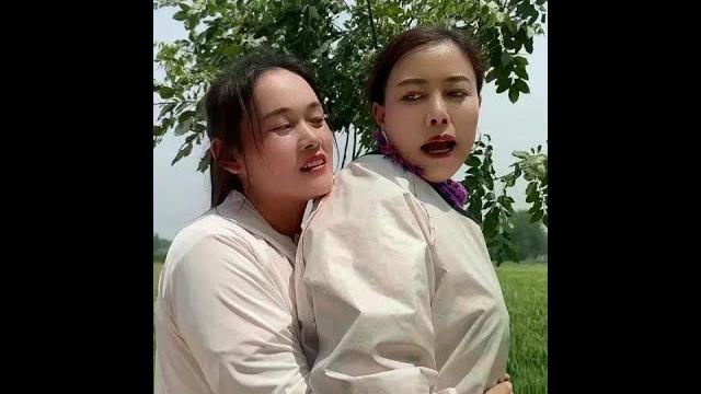 第一次骑马有点紧张#大婷子爱搞笑#田园喜剧#搞笑幽默#风趣故事#乡村生活 第一次骑马有点紧张#大婷子爱搞笑#田园喜剧#搞笑幽默#风趣故事#乡村生活