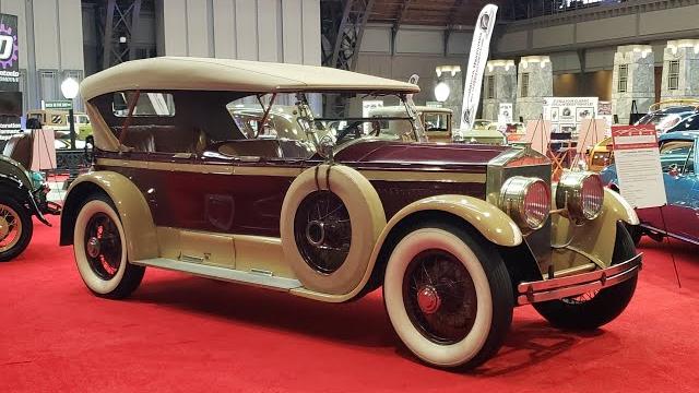 1926 cunningham model v6 touring. 1926 cunningham model v6 touring.
