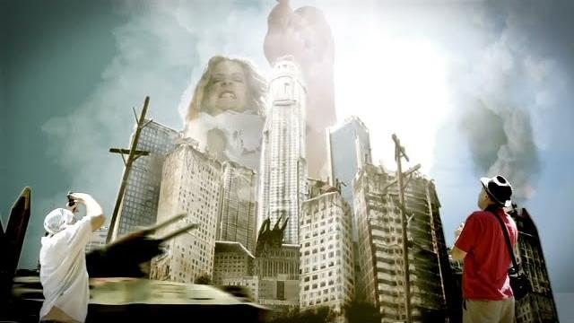 Giantess attack! frida goes berzerk Giantess attack! frida goes berzerk