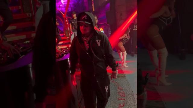 6ix9ine at mango’s tropical cafe in orlando florida 6ix9ine at mango’s tropical cafe in orlando florida