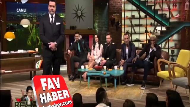 Diyarbakır'da öğretmen olan ayşe çelik, beyaz show'da pkk propagandası mı yaptı? (8 ocak 2016 izle) Diyarbakır'da öğretmen olan ayşe çelik, beyaz show'da pkk propagandası mı yaptı? (8 ocak 2016 izle)