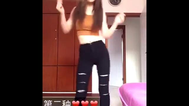 今天我来教大家社会摇! 今天我来教大家社会摇!