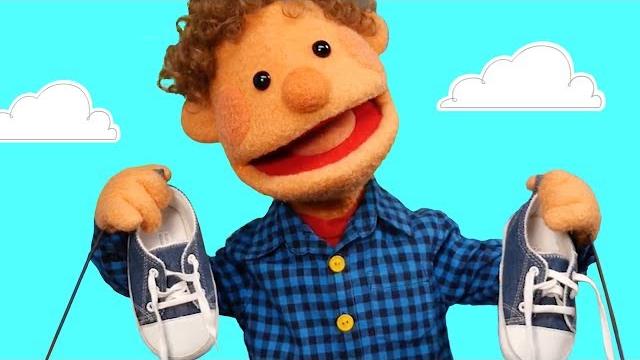This is the way we get dressed | kids songs | super simple songs This is the way we get dressed | kids songs | super simple songs