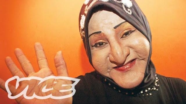 Indonesia's transgender muslims (documentary) Indonesia's transgender muslims (documentary)