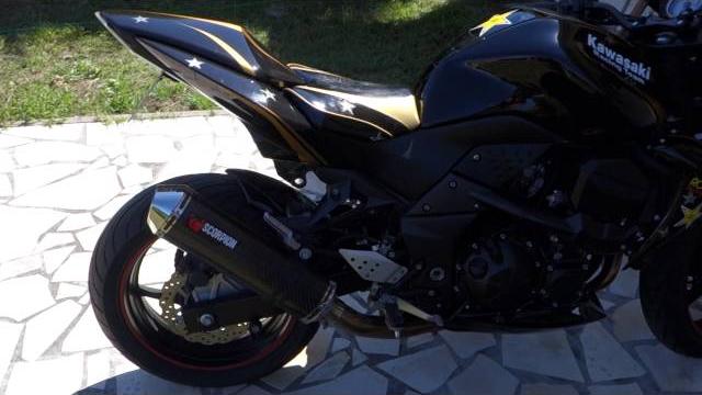 Z750 with scorpion red power exhaust sound Z750 with scorpion red power exhaust sound