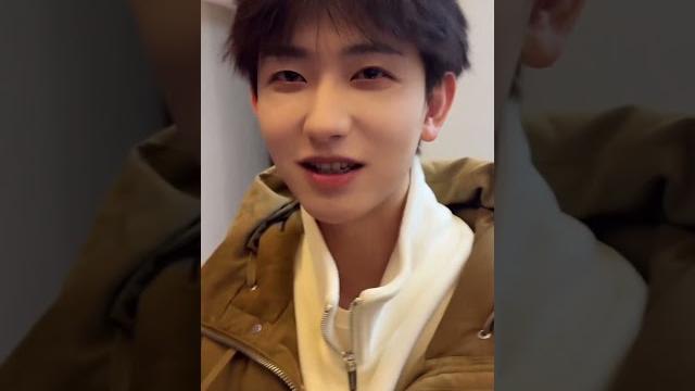 Hand kissing | chen lv & liu cong #bl #jenvlog #bltiktok #đammỹ #liucong #chenlv - bl couple Hand kissing | chen lv & liu cong #bl #jenvlog #bltiktok #đammỹ #liucong #chenlv - bl couple
