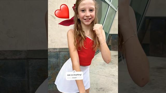 Bestie dance again ️#shorts #shortsfeed #nastyashatarot Bestie dance again ️#shorts #shortsfeed #nastyashatarot