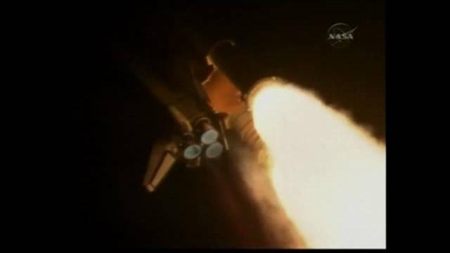 Space shuttle discovery blasts off Space shuttle discovery blasts off