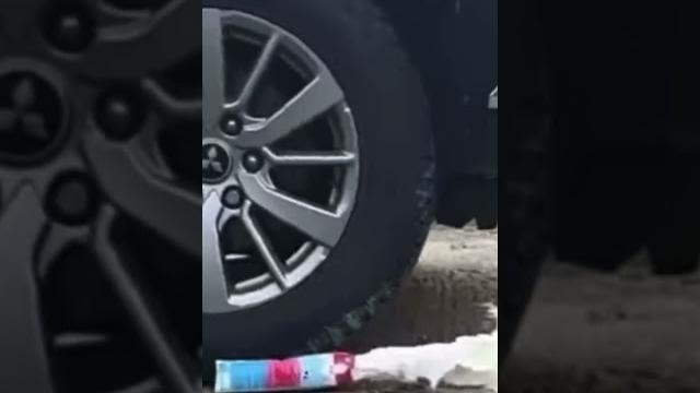 Молоко под машиной! Молоко под машиной!