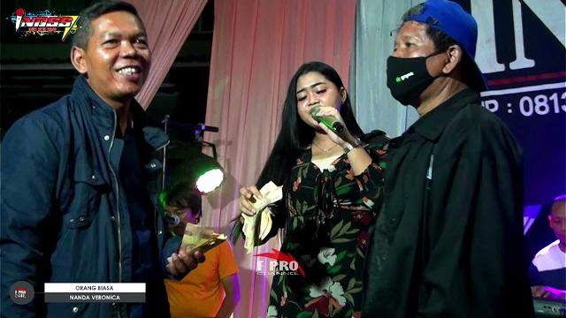 Nanda veronika - orang biasa Nanda veronika - orang biasa