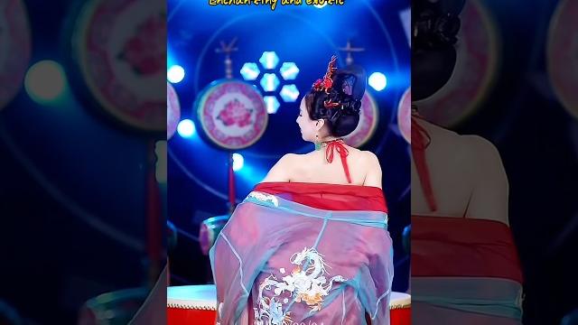 性感妖娆的中国舞 #beautiful #古风汉服美如画 #dance 性感妖娆的中国舞 #beautiful #古风汉服美如画 #dance