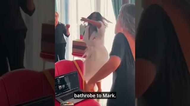 Salma hayek's provocative move dances seductively in revealing bathrobe to mark 24 million instagram Salma hayek's provocative move dances seductively in revealing bathrobe to mark 24 million instagram
