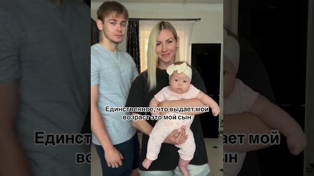 Старший и младшая,разница между моими детьми 20 лет. владика я родила в 21 год, алену в 41 год. Старший и младшая,разница между моими детьми 20 лет. владика я родила в 21 год, алену в 41 год.