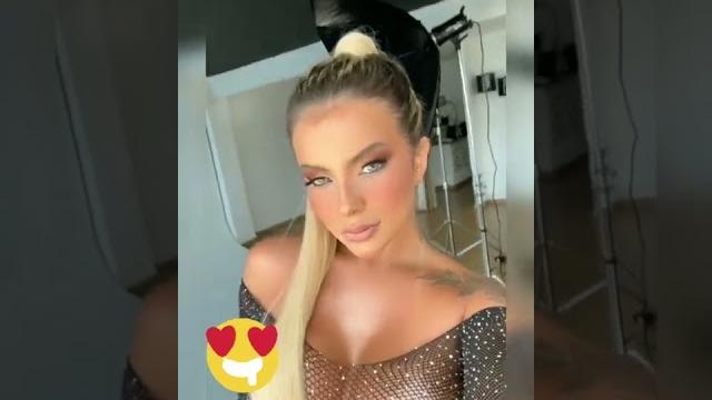 Loira vestido transparente #gostosa #sexy #exibição #sedução #loiraspoderosas #seios #vestido Loira vestido transparente #gostosa #sexy #exibição #sedução #loiraspoderosas #seios #vestido