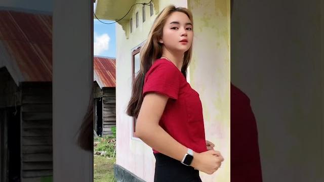 Goyang engkol bareng kienzy #shorts #kienzy Goyang engkol bareng kienzy #shorts #kienzy
