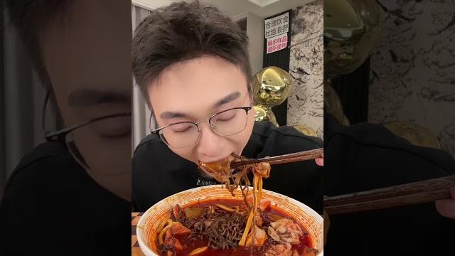 Best spicy noodles in china | mukbang asmr eating #food #mukbang #delicious #shorts #eating #asmr Best spicy noodles in china | mukbang asmr eating #food #mukbang #delicious #shorts #eating #asmr
