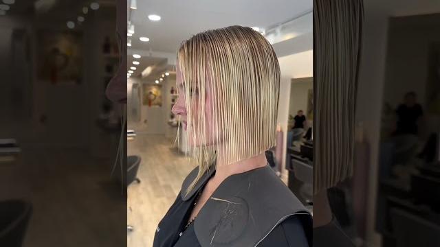 Blonde & blunt #bob #bobhaircut #blonde #nychairsalon Blonde & blunt #bob #bobhaircut #blonde #nychairsalon