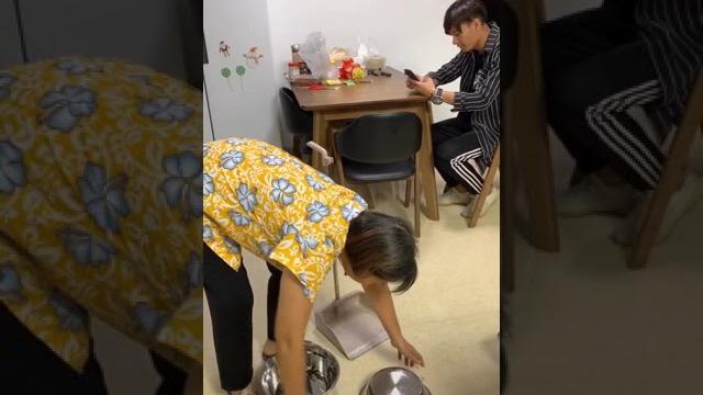 Japanese mom & son fanny video Japanese mom & son fanny video