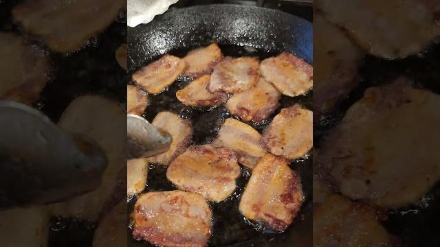 An easy week night meal #cookingshorts An easy week night meal #cookingshorts