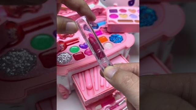 The children's makeup set i arranged for my daughter on june 1st has finally arrived. The children's makeup set i arranged for my daughter on june 1st has finally arrived.