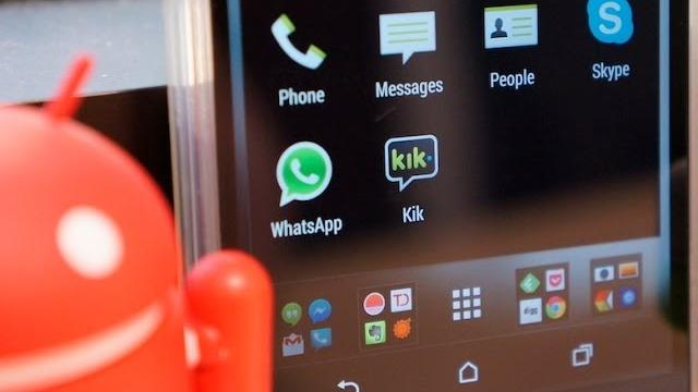 Whatsapp vs kik messenger | pocketnow Whatsapp vs kik messenger | pocketnow