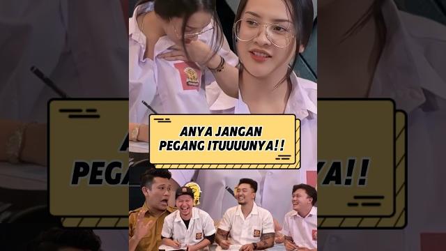 Anya megang lambang sekolah, bikin semua salah tingkah #anyageraldine #boris #shorts Anya megang lambang sekolah, bikin semua salah tingkah #anyageraldine #boris #shorts