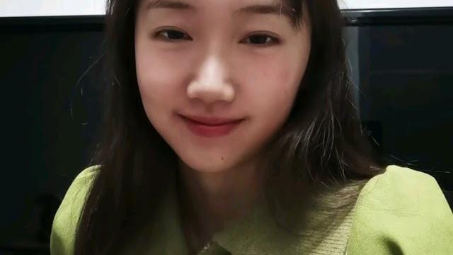 进来就对视 我看看几个人 进来就对视 我看看几个人