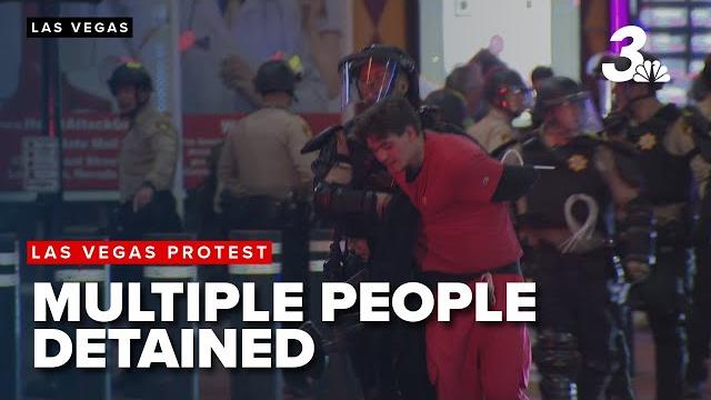 Tear gas, rubber bullets used as police declare las vegas immigration protest unlawful Tear gas, rubber bullets used as police declare las vegas immigration protest unlawful