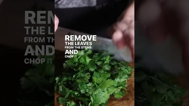 How to keep #cilantro fresh longer! #freezer How to keep #cilantro fresh longer! #freezer