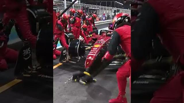 What a double pitstop looks like in f1 #shorts What a double pitstop looks like in f1 #shorts